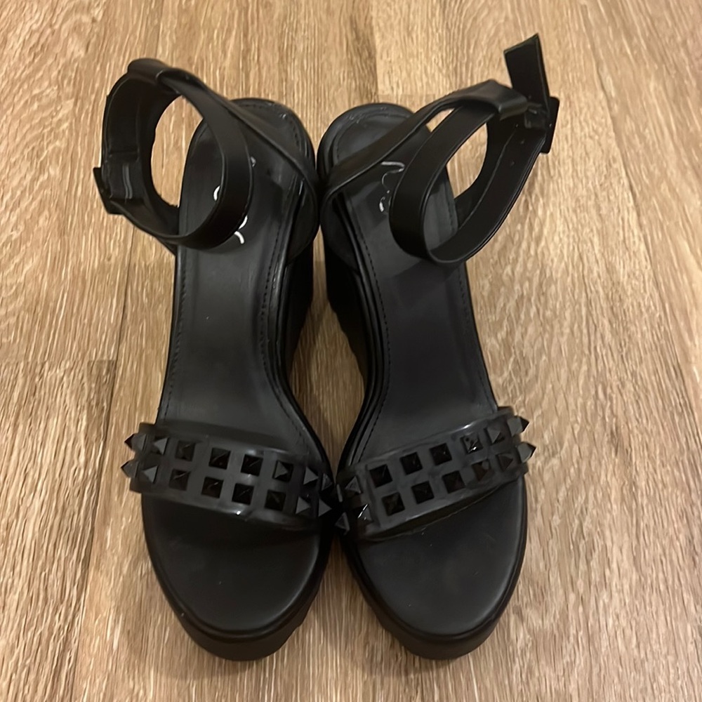 Sugar Black platform sandals